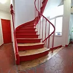 Appartement Parisien Quartier Vivant Et Central
