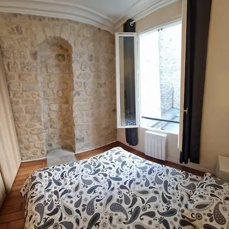 Parisien Quartier Vivant Et Central Appartamento